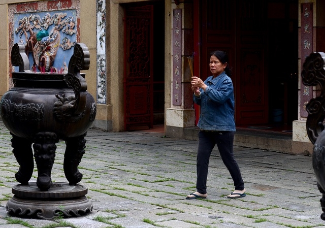 Lăng Ông Bà Chiểu.jpg