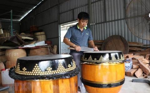 Long An: Lưu giữ nghề truyền thống làm trống ở Bình An