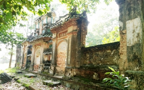 Khu mộ cổ bị lãng quên của người giàu nhất Thủ Dầu Một ngày xưa