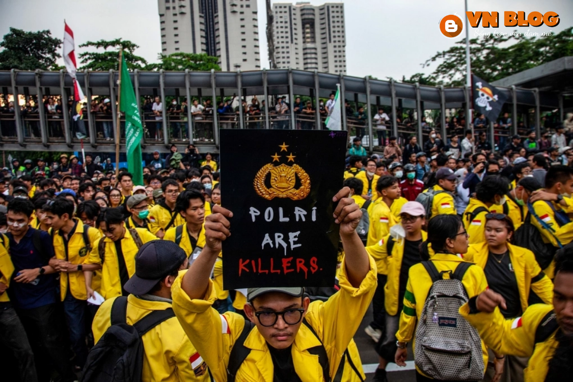 Biểu tình lan rộng tại Indonesia sau vụ cảnh sát cán chết tài xế Gojek 