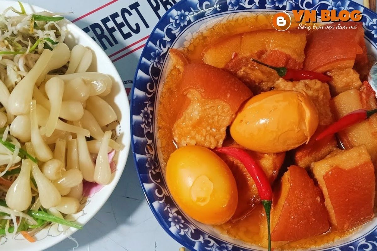 Thịt kho trứng chuẩn vị ngày Tết: Công thức chi tiết dễ làm ai cũng khen