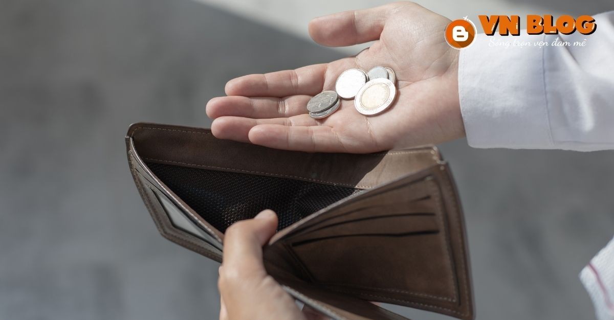 Nếu không có kế hoạch chi tiêu rõ ràng rất dễ rơi vào tình trạng tiêu tiền theo thói quen