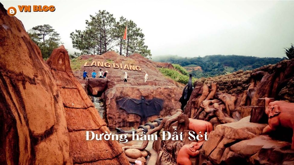 Đường Hầm Điêu Khắc (Đường hầm Đất Sét)