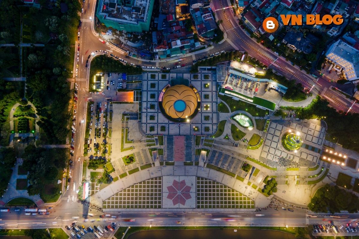 Quảng trường Lâm Viên Đà Lạt