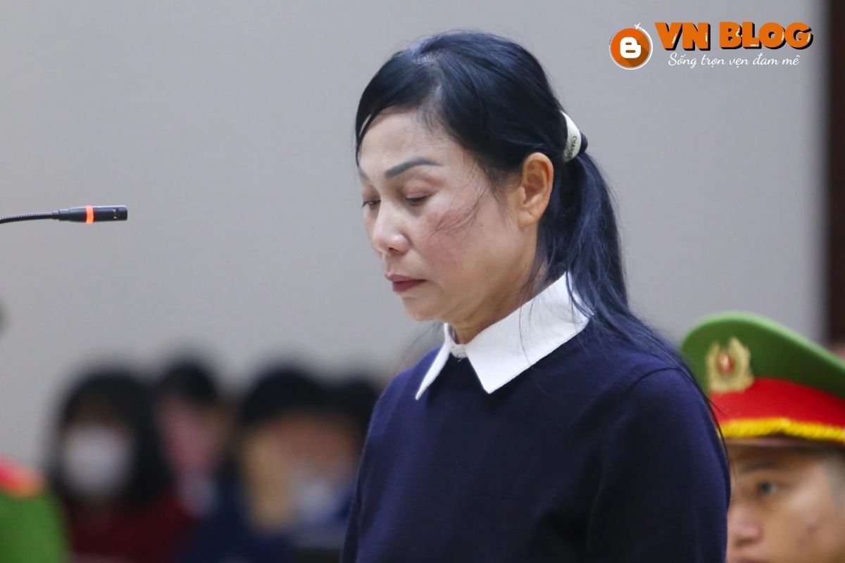 Cựu Bí thư Tỉnh ủy Vĩnh Phúc Hoàng Thị Thúy Lan tại phiên tòa sáng 22/12